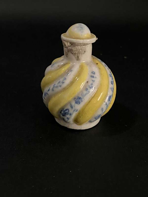 Bottle 'Porcelain' Yellow and Blue Miniature