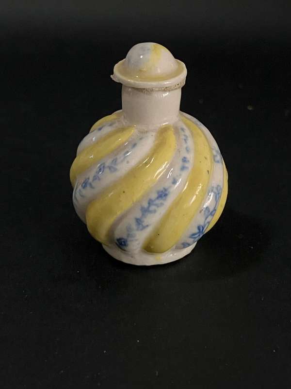 Bottle 'Porcelain' Yellow and Blue Miniature