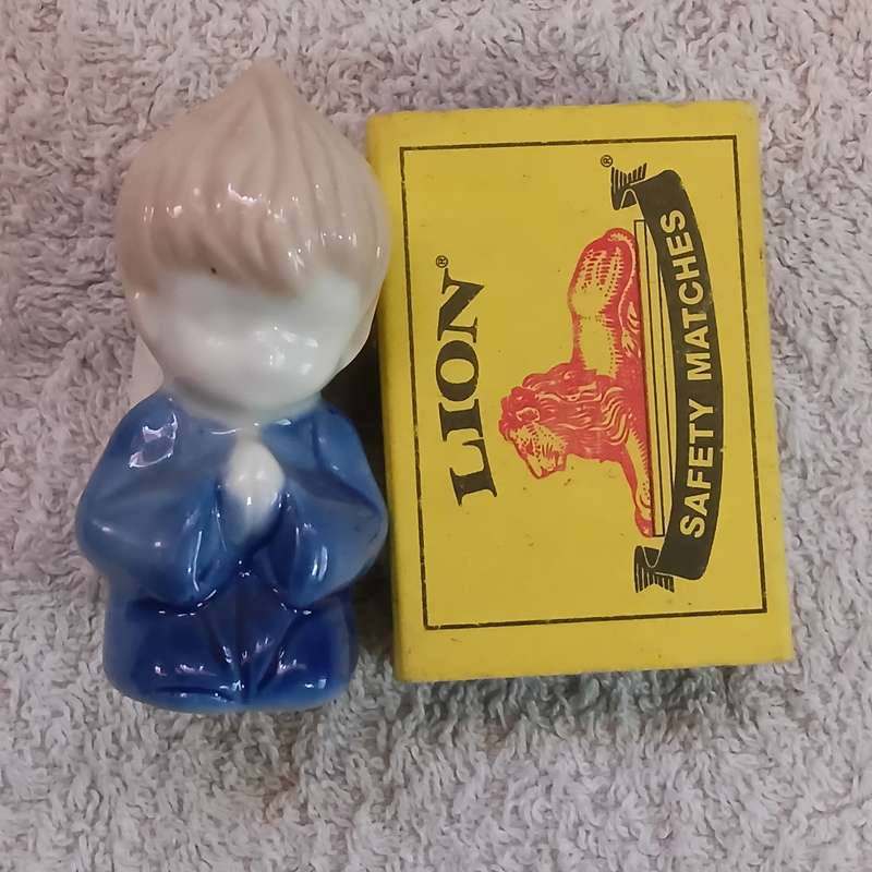 Angel Praying Miniature