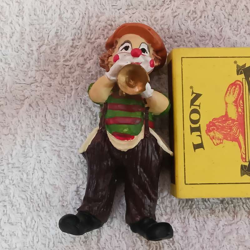 Clown with Trumpet Miniature