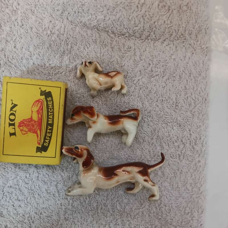 Ceramic Dogs (Miniature, suitable for Printer's Tray)