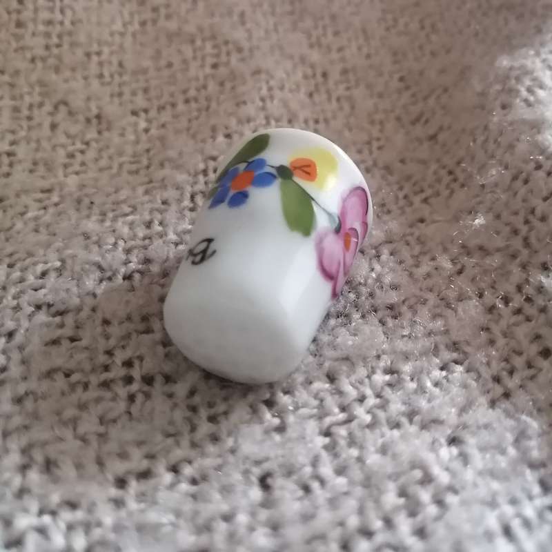 Thimble Souvenir Miniature (suiitable for Printer's Tray)