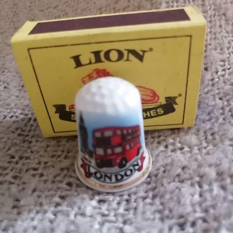 Thimble London Souvenir (suitable for Printer's Tray)