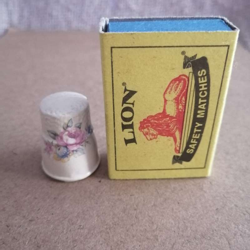 Thimble Floral (suitable for Printer's Tray)