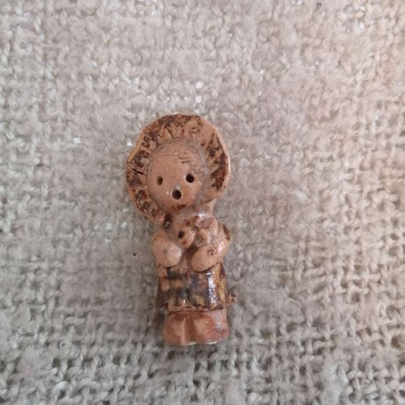 Ceramic Rustic Girl with Flower (Miniature, suitable for Printer's Tray)