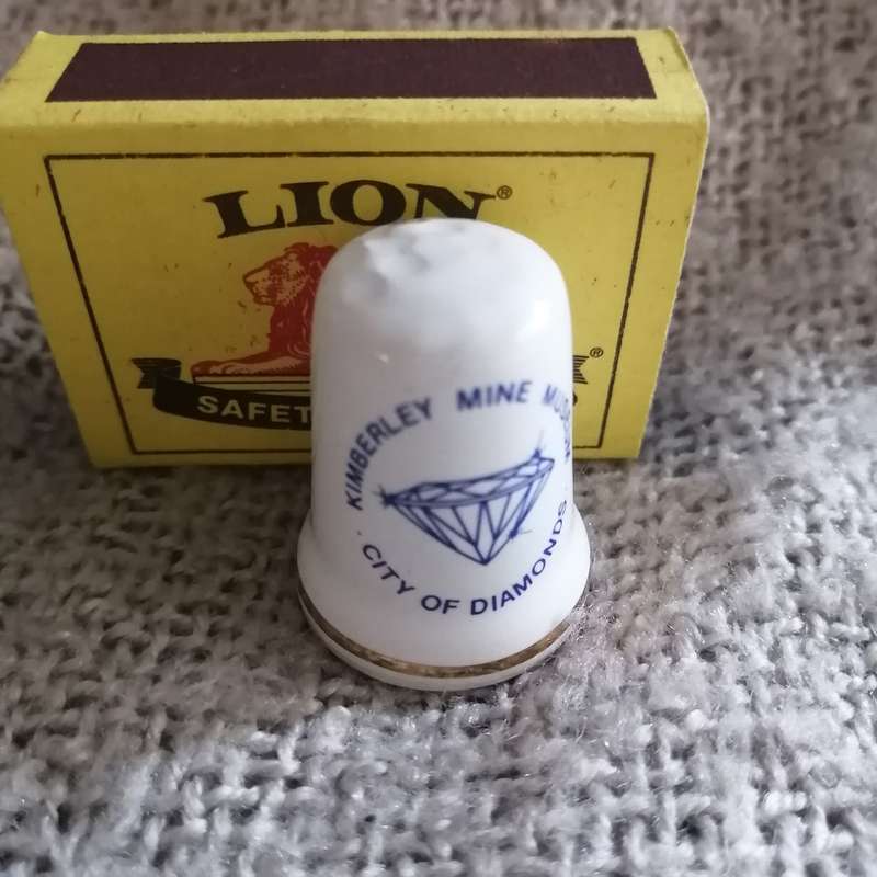 Kimberley Mine Museum Thimble Souvenir (suitable for Printer's Tray)