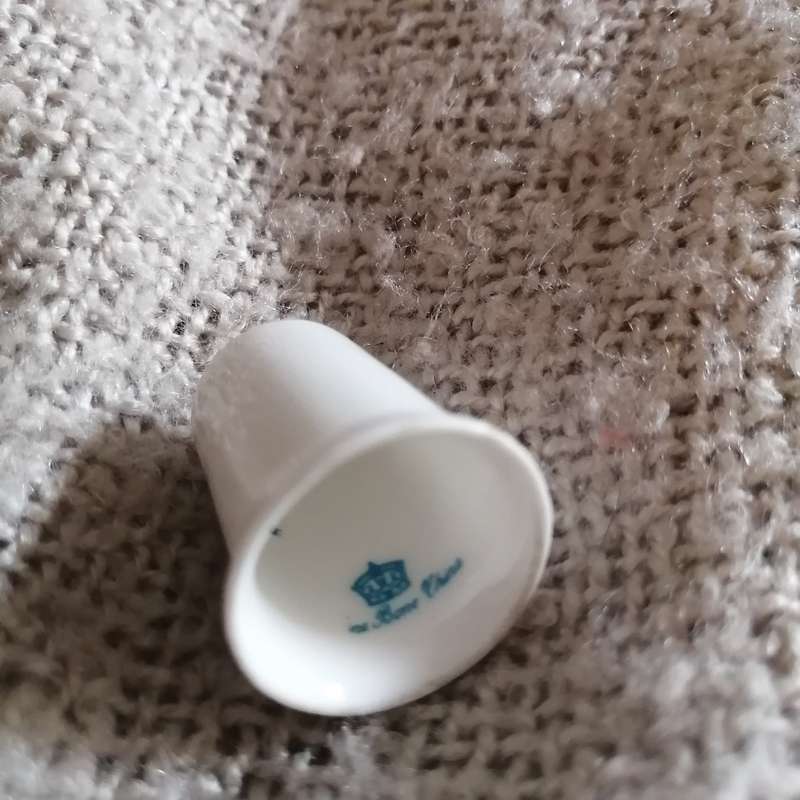Thimble Holland 'Delft'-like (suitable for Printer's Tray)