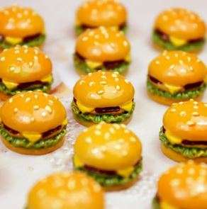 Hamburger Miniature 1 Piece