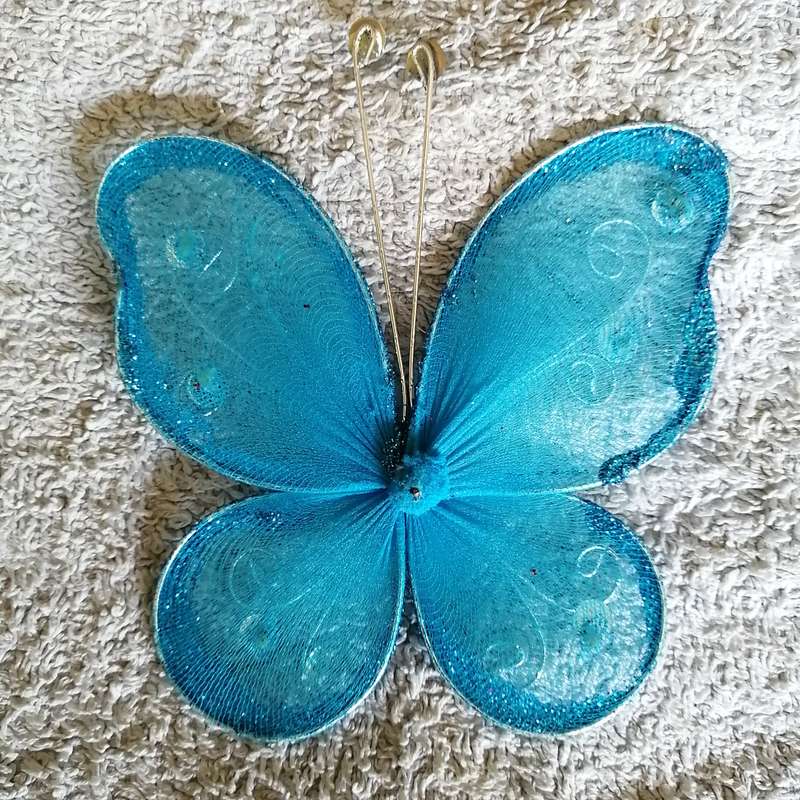 Butterfly Wire, Beads and Glitter (Blue)