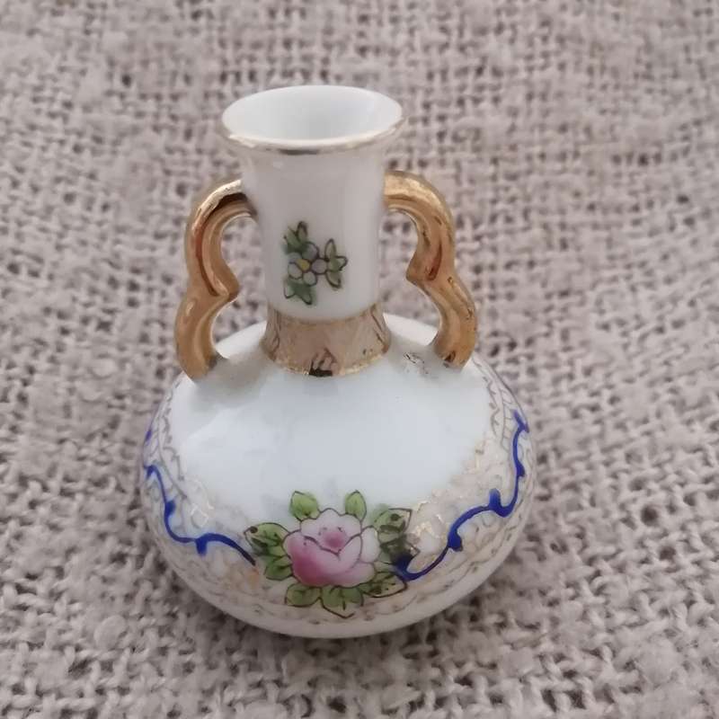 Colourful Flower Vase / Water Urn (Miniature, suitable for printer's tray)