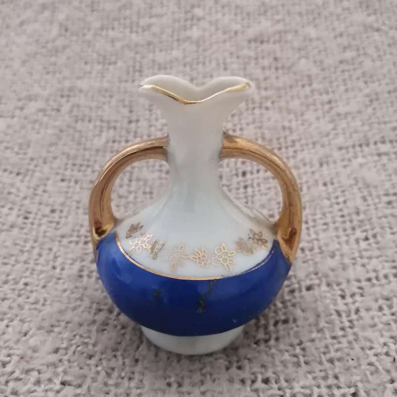 Colourful Flower Vase / Water Urn with Gold Handles (Miniature, suitable for printer's tray)