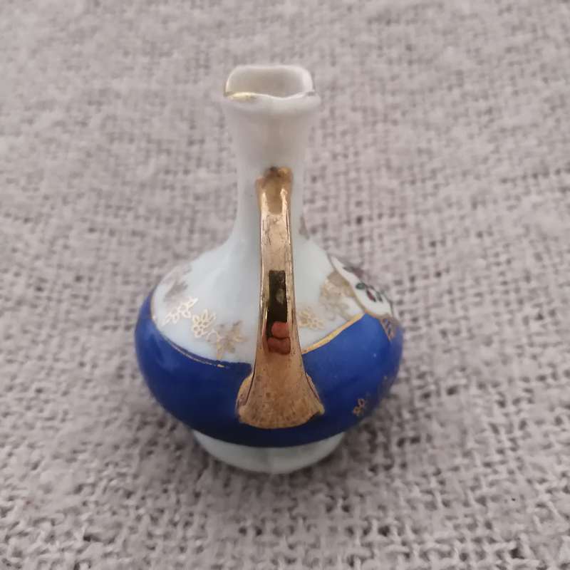 Colourful Flower Vase / Water Urn with Gold Handles (Miniature, suitable for printer's tray)
