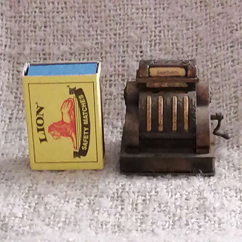Ornamental Cash Register (Miniature)
