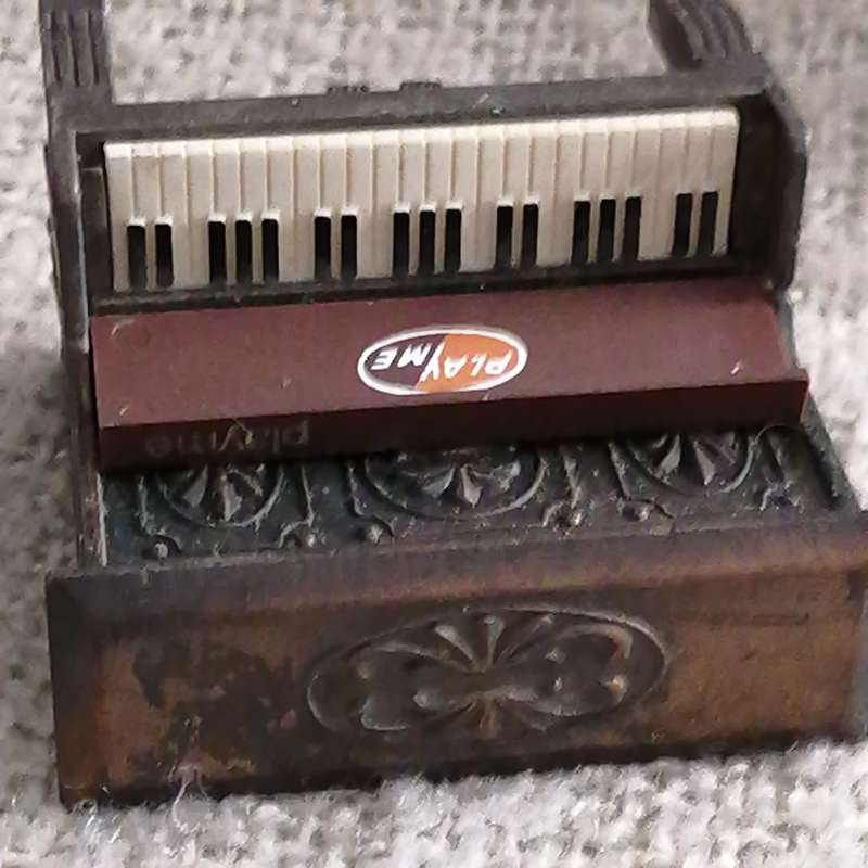 Rare Pencil Sharepener Piano (Miniature, suitable for Printer's Tray)