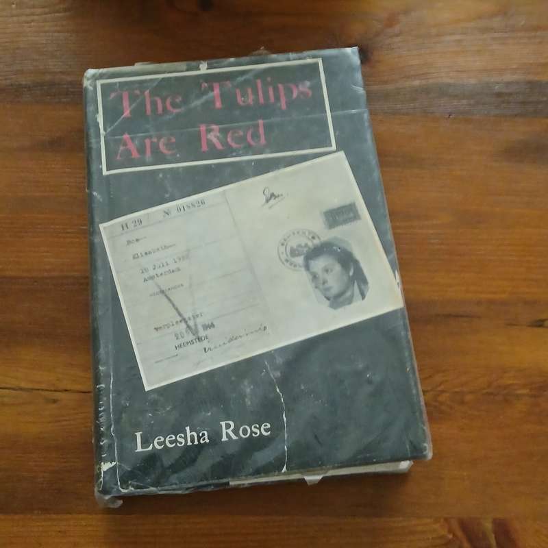 The Tulips are Red (Leesha Rose)