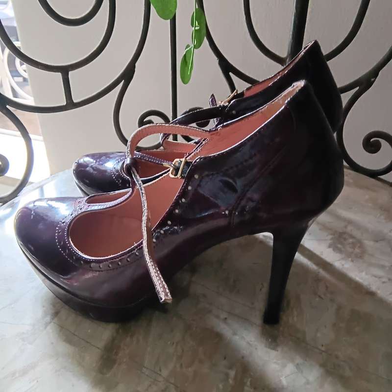 Shoes - Maroon Mary-Janes, Pas a Pas