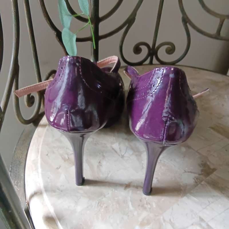 Shoes - Maroon Mary-Janes, Pas a Pas