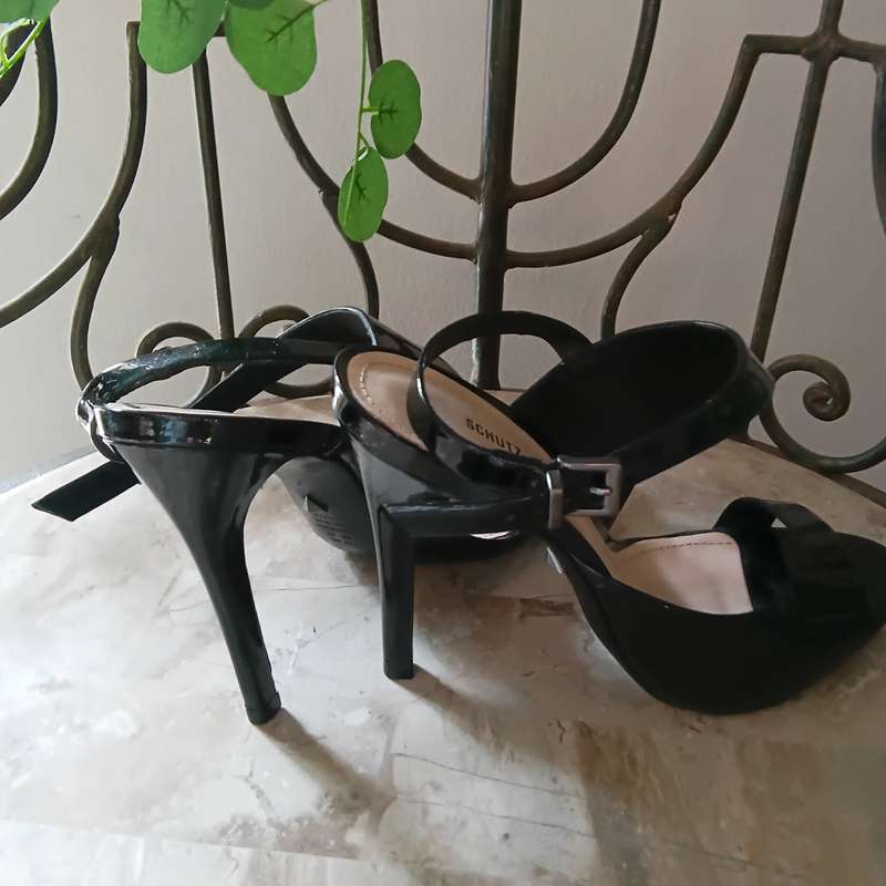 Shoes - Black Heel, Schutz