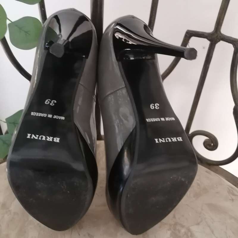 Shoes - Grey Heels, Bruni