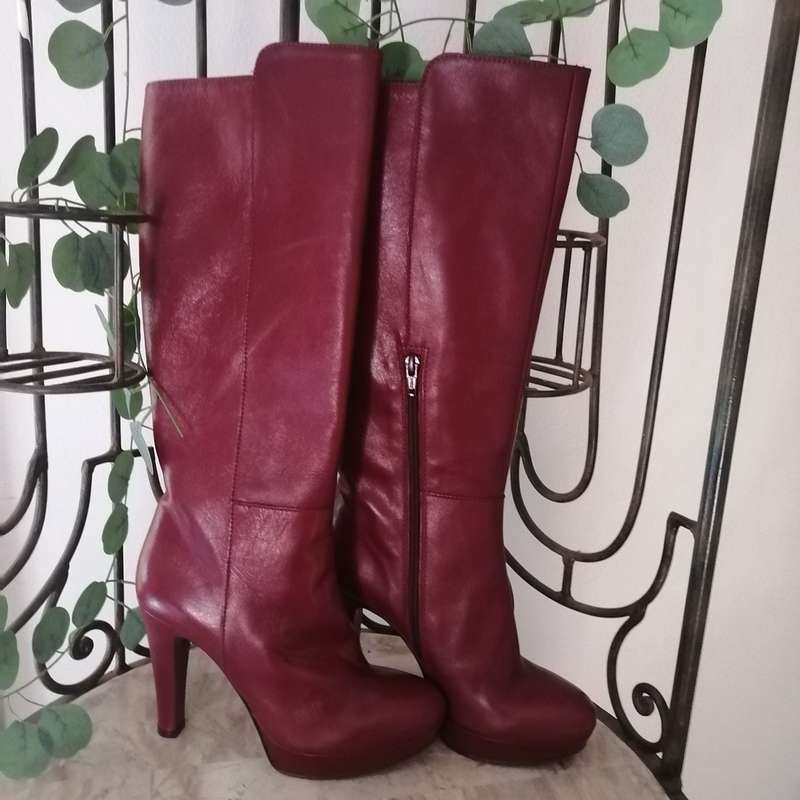 Boots - Burgundy, Formentini