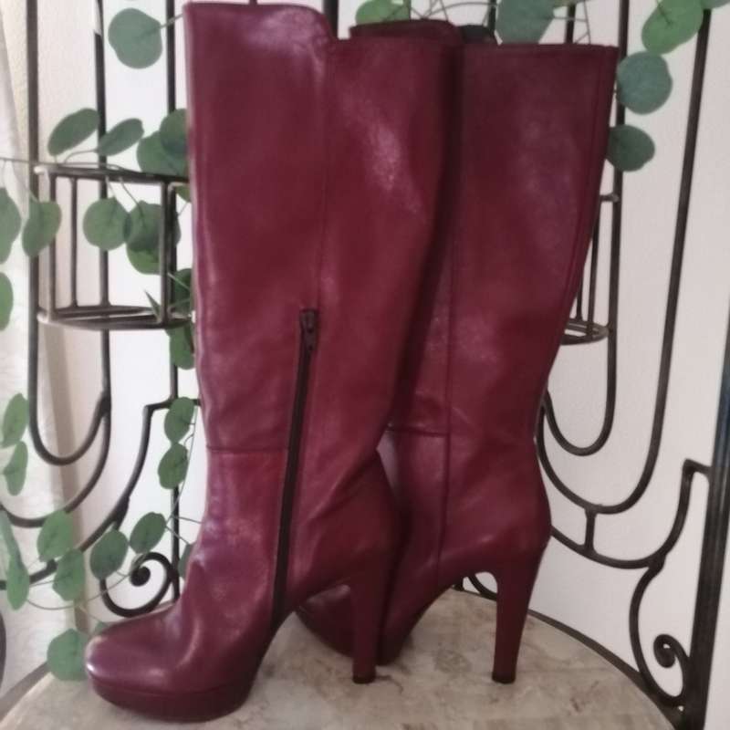 Boots - Burgundy, Formentini
