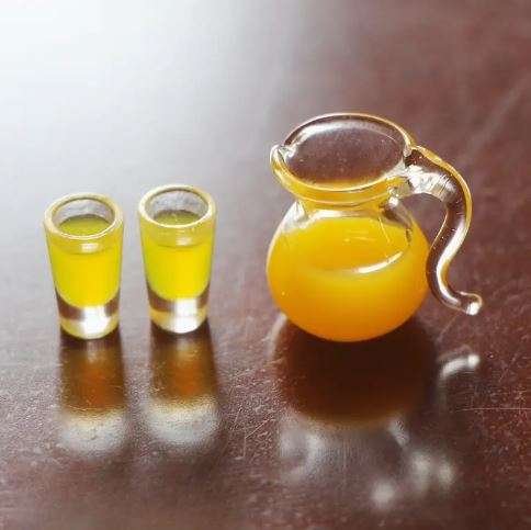 Milk in Pitcher with 2 Cups (Miniature, suitable for Printer's Tray)