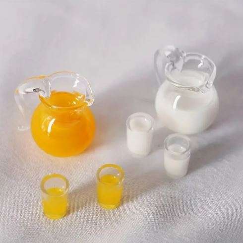 Milk in Pitcher with 2 Cups (Miniature, suitable for Printer's Tray)