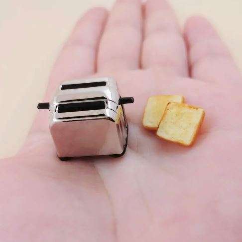 Silver Toaster & Toast (Miniature, suitable for Printer's Tray)