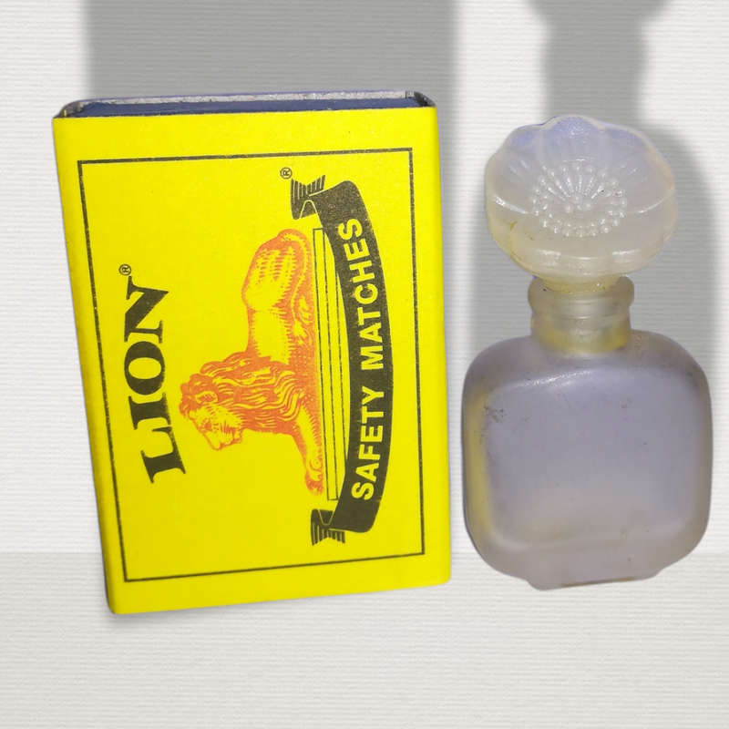 Miniature Perfume Bottle: Youth Dew - Estee Lauder