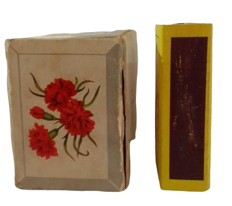 Miniature Perfume Bottle: Avon