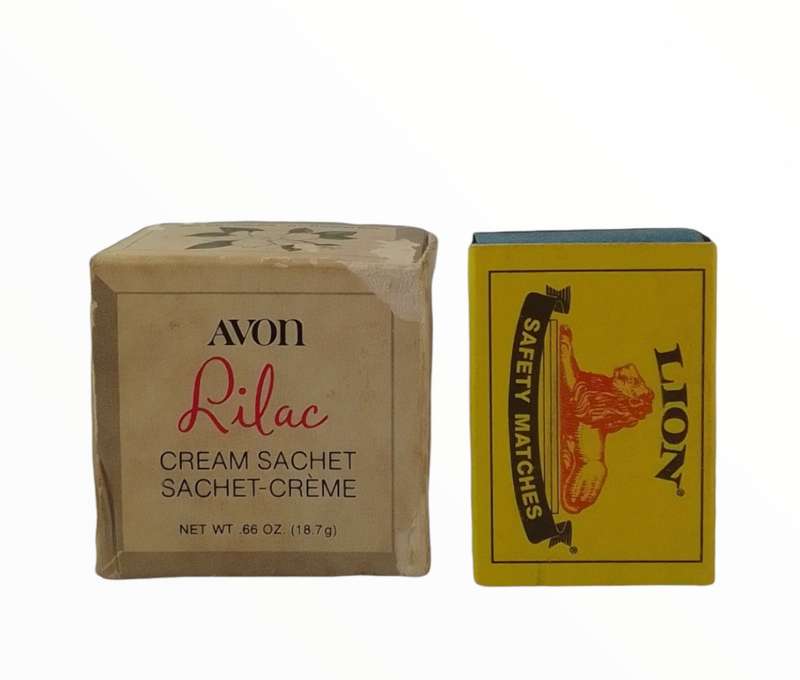 Miniature Perfume Bottle: Avon