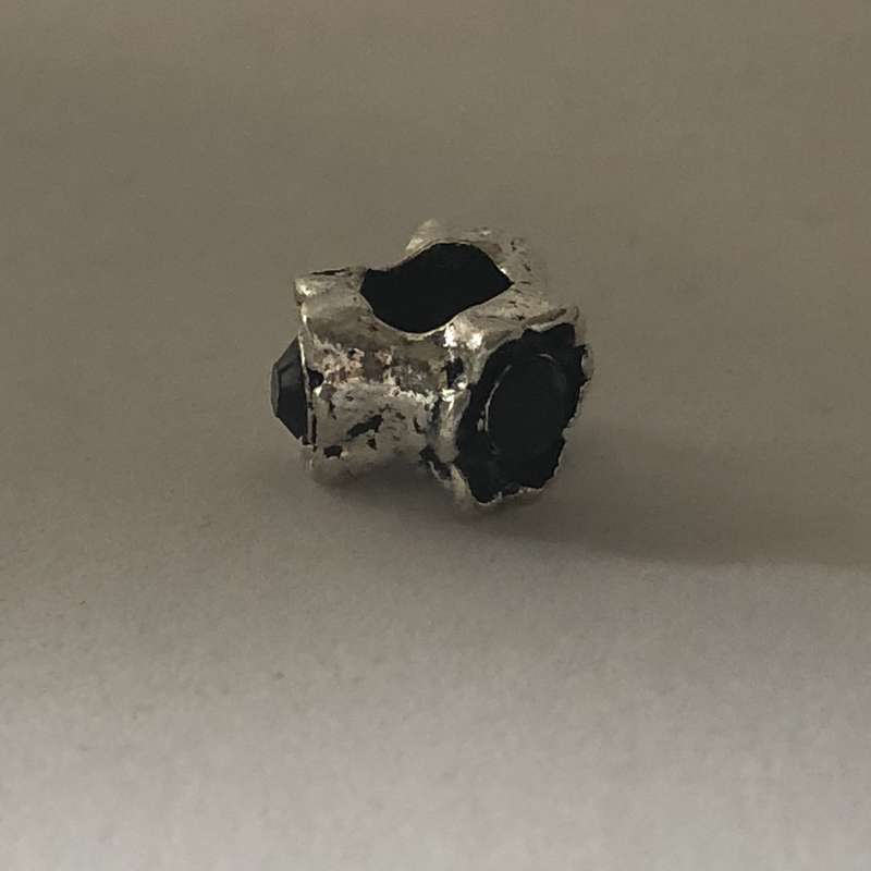 Bead Fitting Pandora Black Diamante Triad & 'Silver'