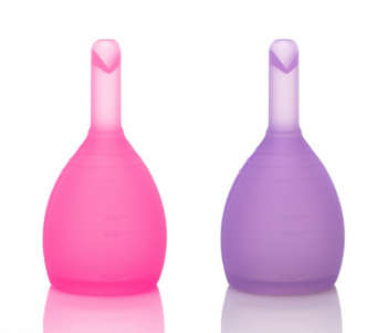 Medical Grade Silicone Menstrual Cup for Women Drain Valve & Silk Bag (Small)
