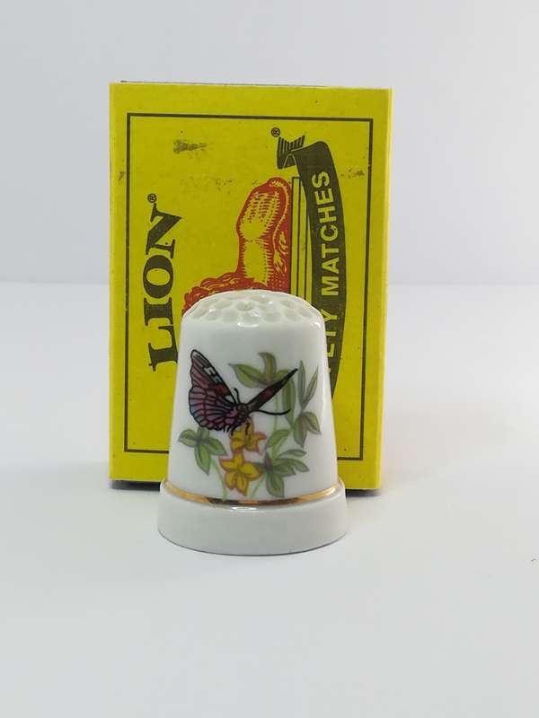 Thimble Porcelain with Butterfly (suitable for Printer's Tray)