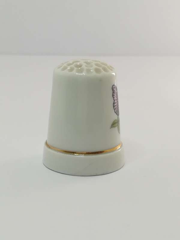 Thimble Porcelain with Butterfly (suitable for Printer's Tray)