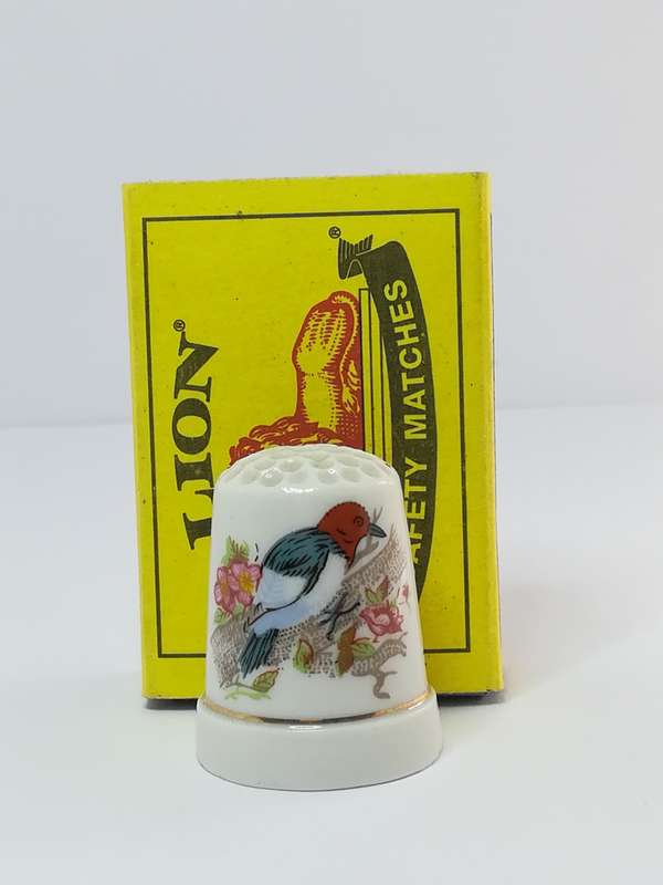 Thimble Porcelain with Bird (suitable for Printer's Tray)