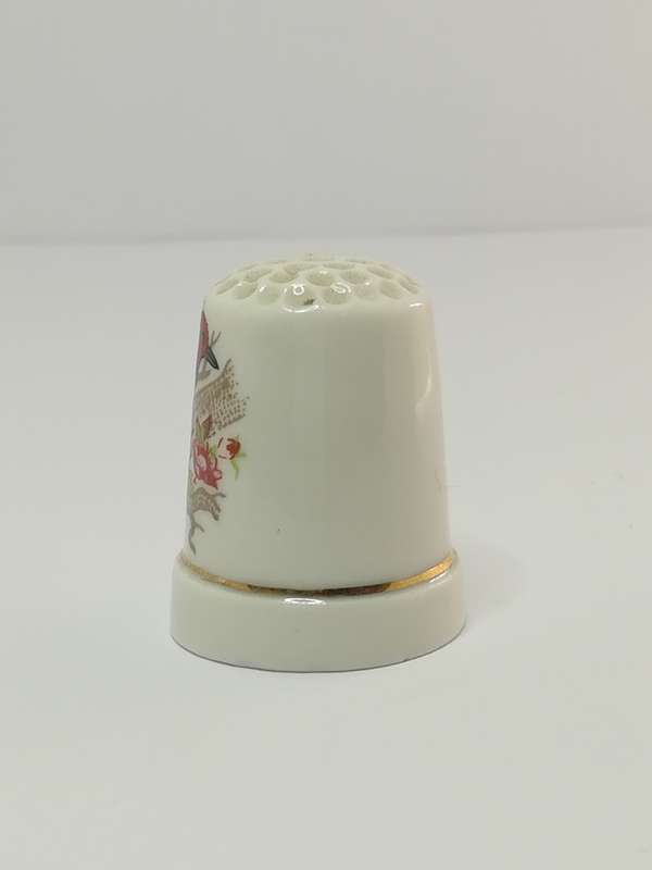 Thimble Porcelain with Bird (suitable for Printer's Tray)