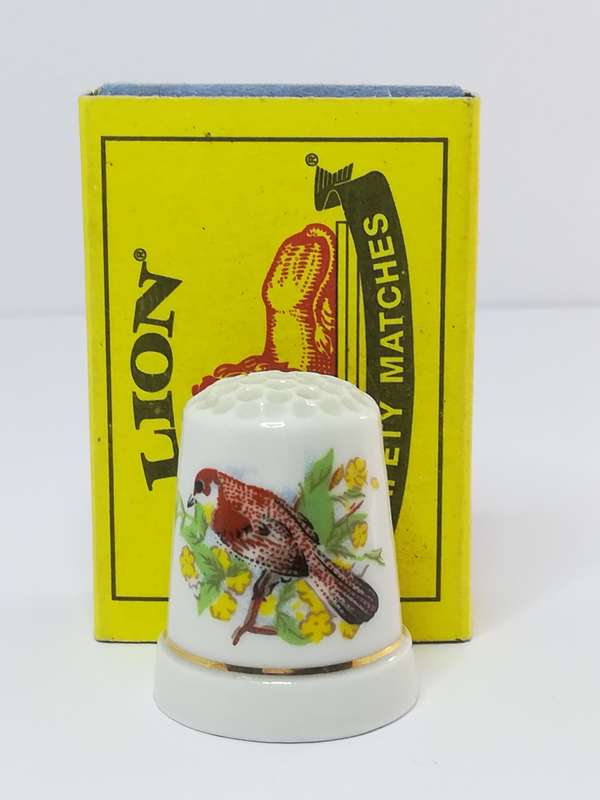 Thimble Porcelain with Bird (suitable for Printer's Tray)