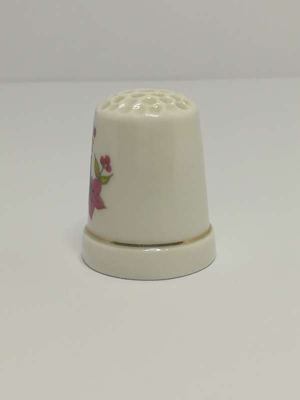 Thimble Porcelain with Butterfly (suitable for Printer's Tray)