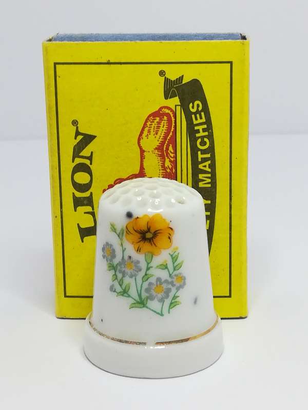 Thimble Porcelain with Flower (suitable for Printer's Tray)