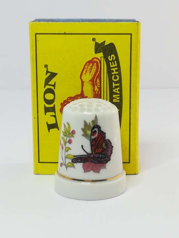 Thimble Porcelain with Butterfly (suitable for Printer's Tray)