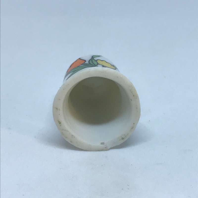 Thimble Porcelain (Tulips)