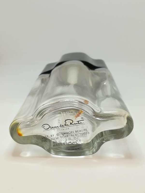 Perfume Bottle (Empty) - Oscar de la Renta (Oscar de la Renta)