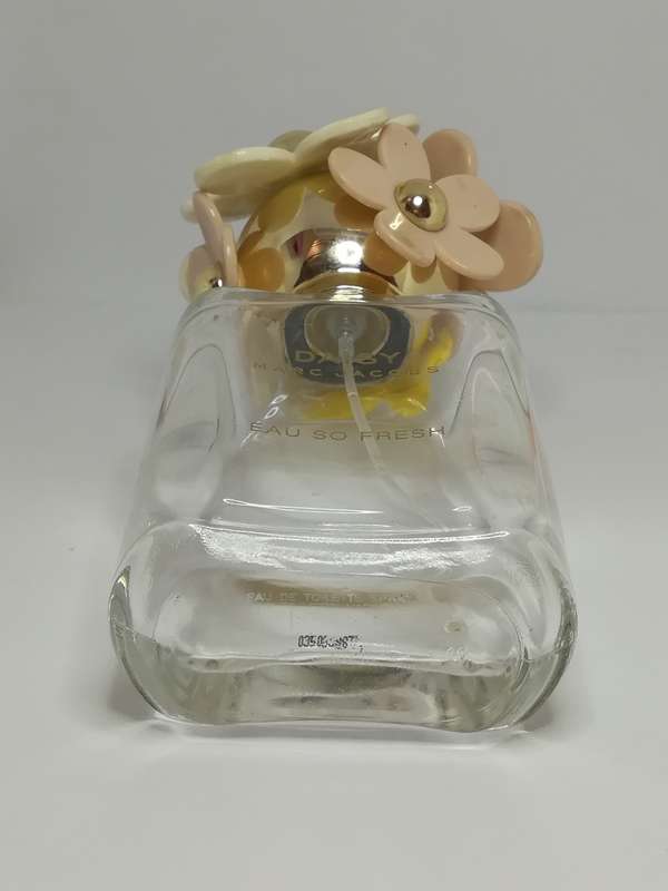 Perfume Bottle (Empty) - Daisy Eau So Fresh (Marc Jacobs)