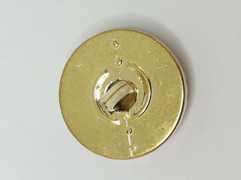 Round Shank Button Floral Design (White with 'Gold' Trimming)