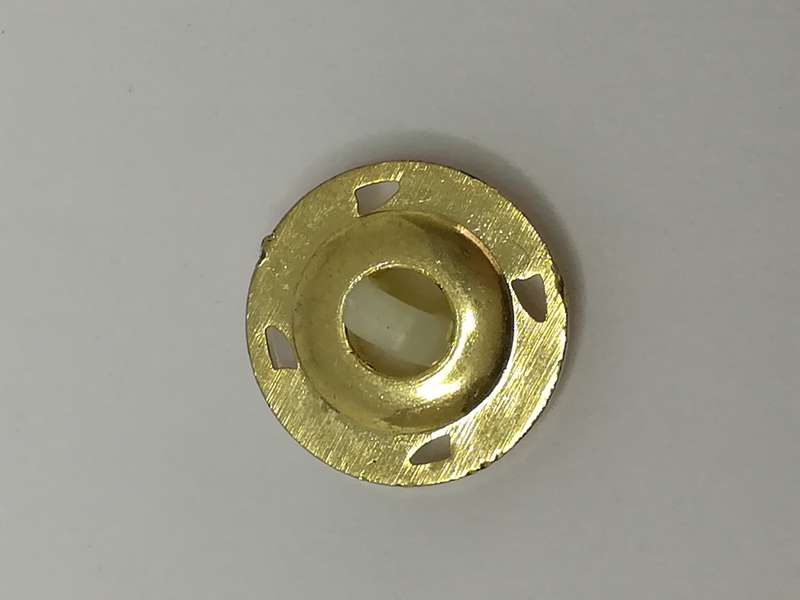 Round Shank Button (White Pearls with Overlaying Trim)