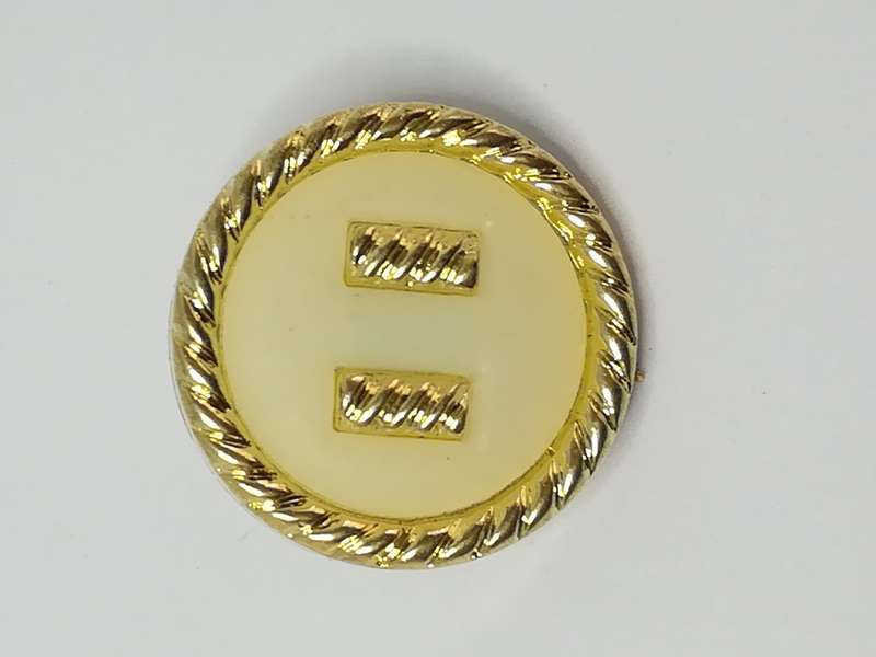 Round Shank Button Central 'Gold' Design (White with 'Gold' Trim)