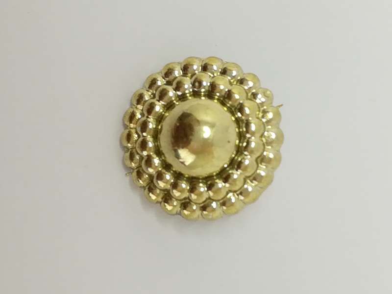 Round Shank Button ('Gold' with 'Gold' Center)