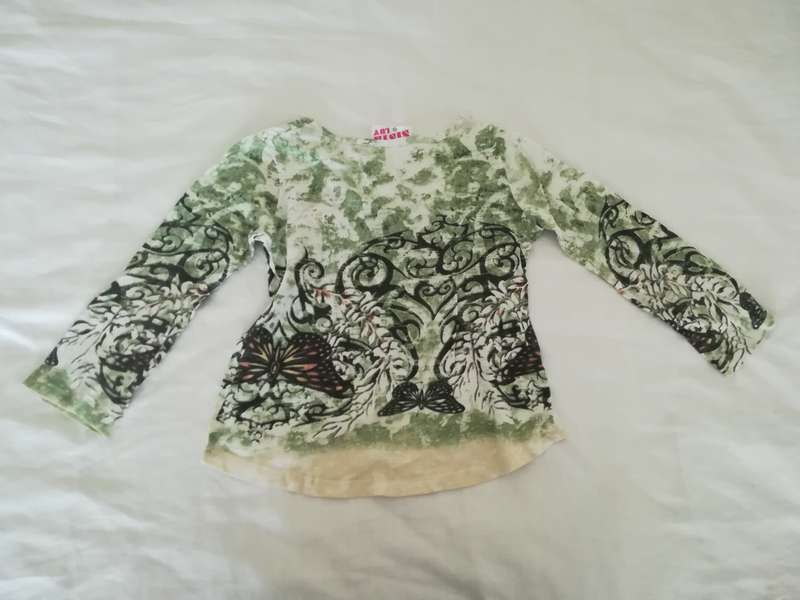 Top Green Leaf Design (Girl)
