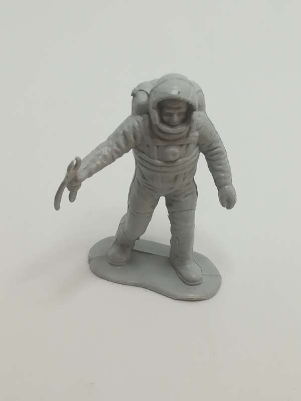 Miniature Grey Astronaut Holding Spanner (Miniature, suitable for printer's tray)